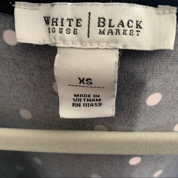 WHITE HOUSE BLACK MARKET Sleeveless Black Polka Dot Ruffle Top, Sz XS - Picture 6 of 8